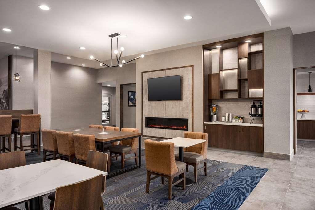 Hawthorn Suites By Wyndham Del Rio Beltér fotó